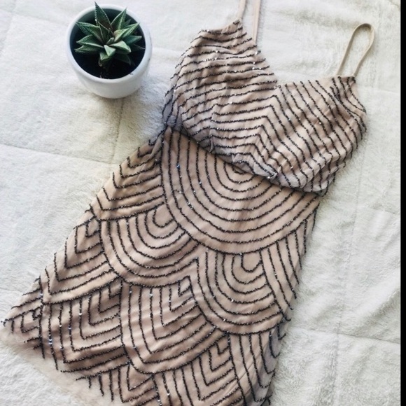 Adrianna Papell beaded sleeveless blouson dress ✨ - Picture 8 of 14